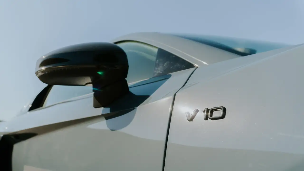 Audi R8 снимка Audi R8