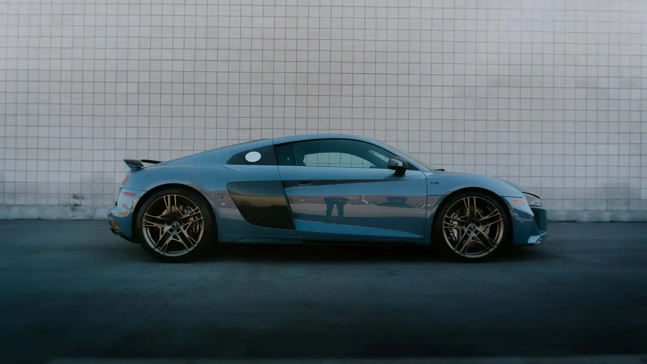 Audi R8 снимка Audi R8