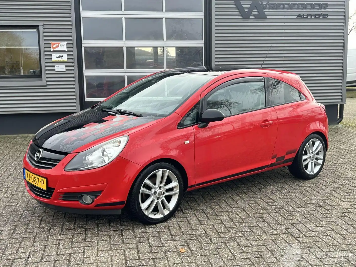 Opel Corsa 1.3 CDTI Edition Rouge - 1