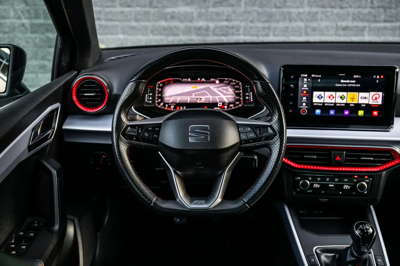 Volkswagen T-Cross 1.0 TSI Life Edition Automaat Parkeersensoren, миниатюра 6