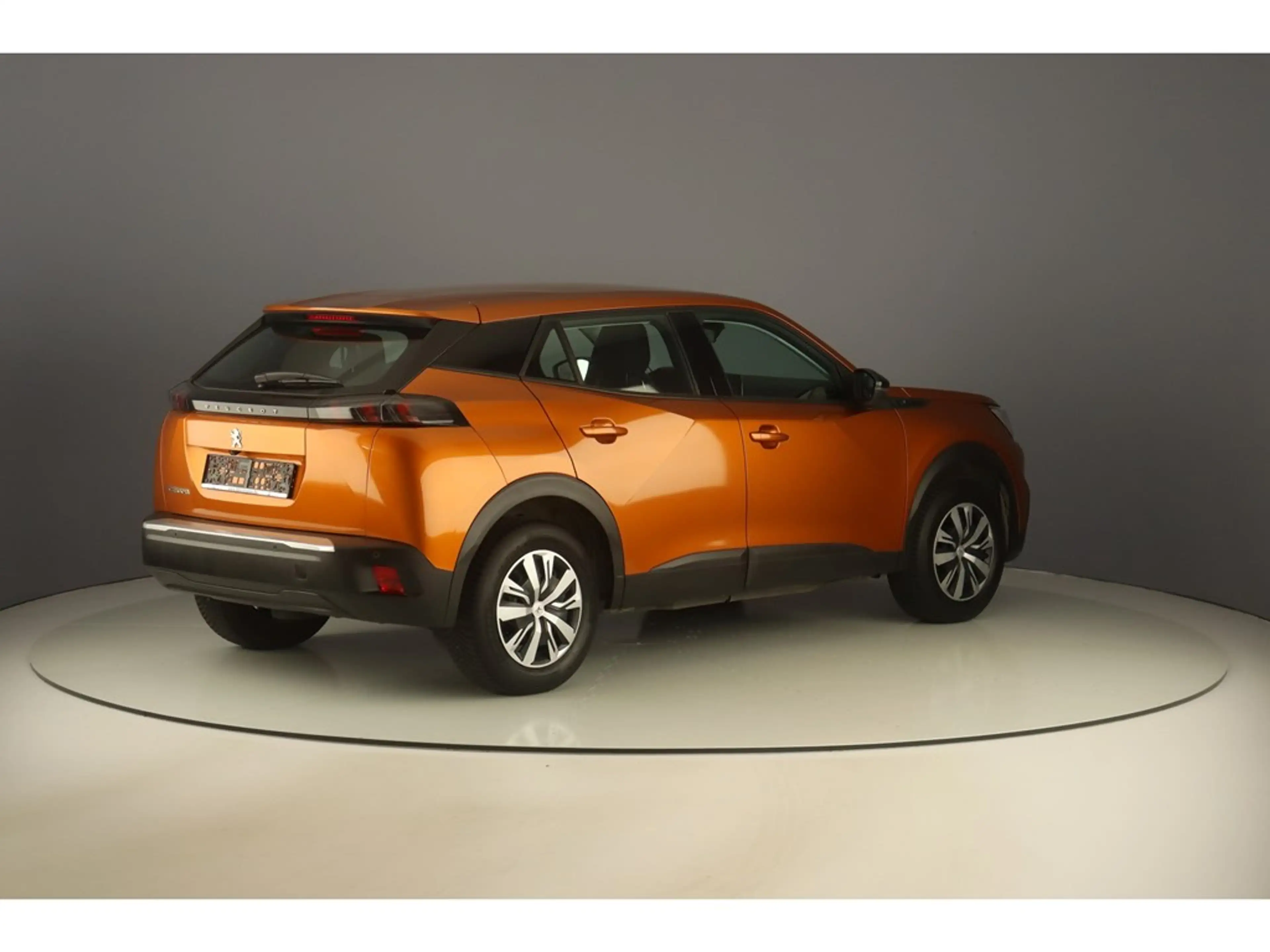 Peugeot e-2008 136pk Active — photo 5