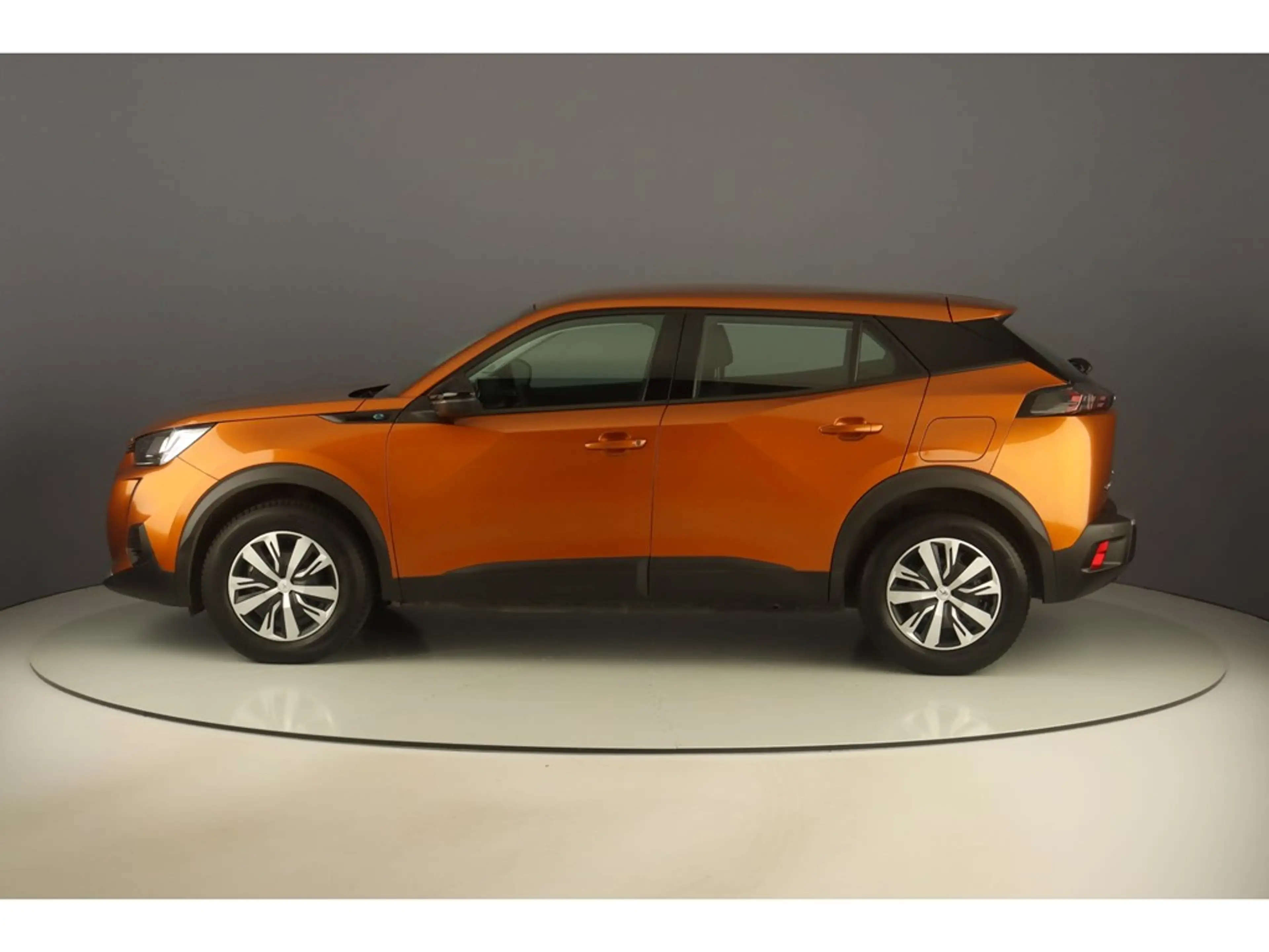Peugeot e-2008 136pk Active — photo 2