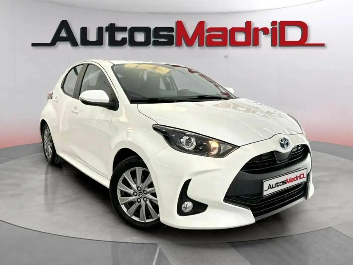 Toyota Yaris 1.5 120H Active Tech Blanco - 1