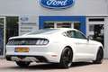 Ford Mustang Fastback 2.3EB | EU-MODEL! | DEALER OH! | LEDEREN Blanc - thumbnail 3