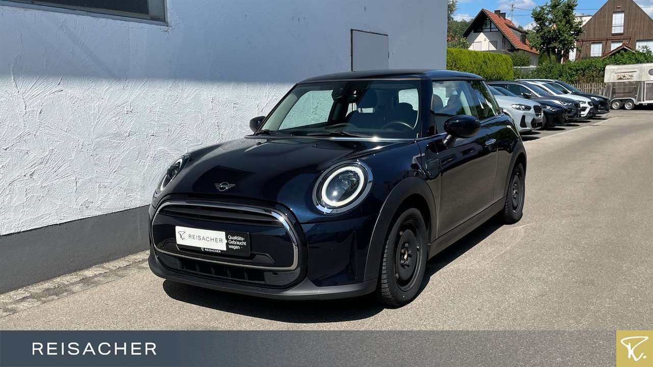 MINI Cooper 2023 — Classic-Trim,Navi