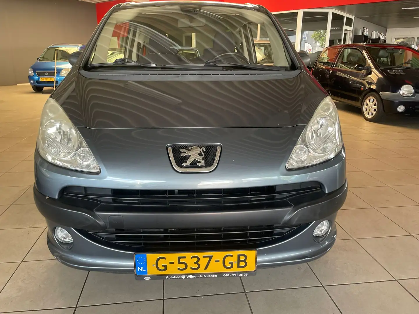 Peugeot 1007 1.4 Urban Nette uitvoering, full options, vol auto Gris - 2