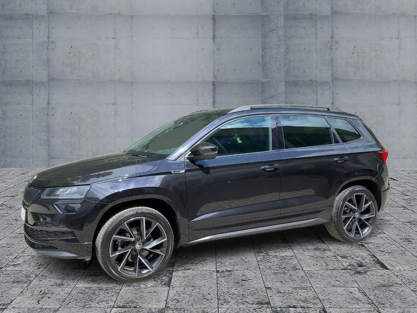 Skoda Karoq 2.0 TDI 4x4 DSG SPORTLINE LED+NAV+ACC+AHK Schwarz - 2