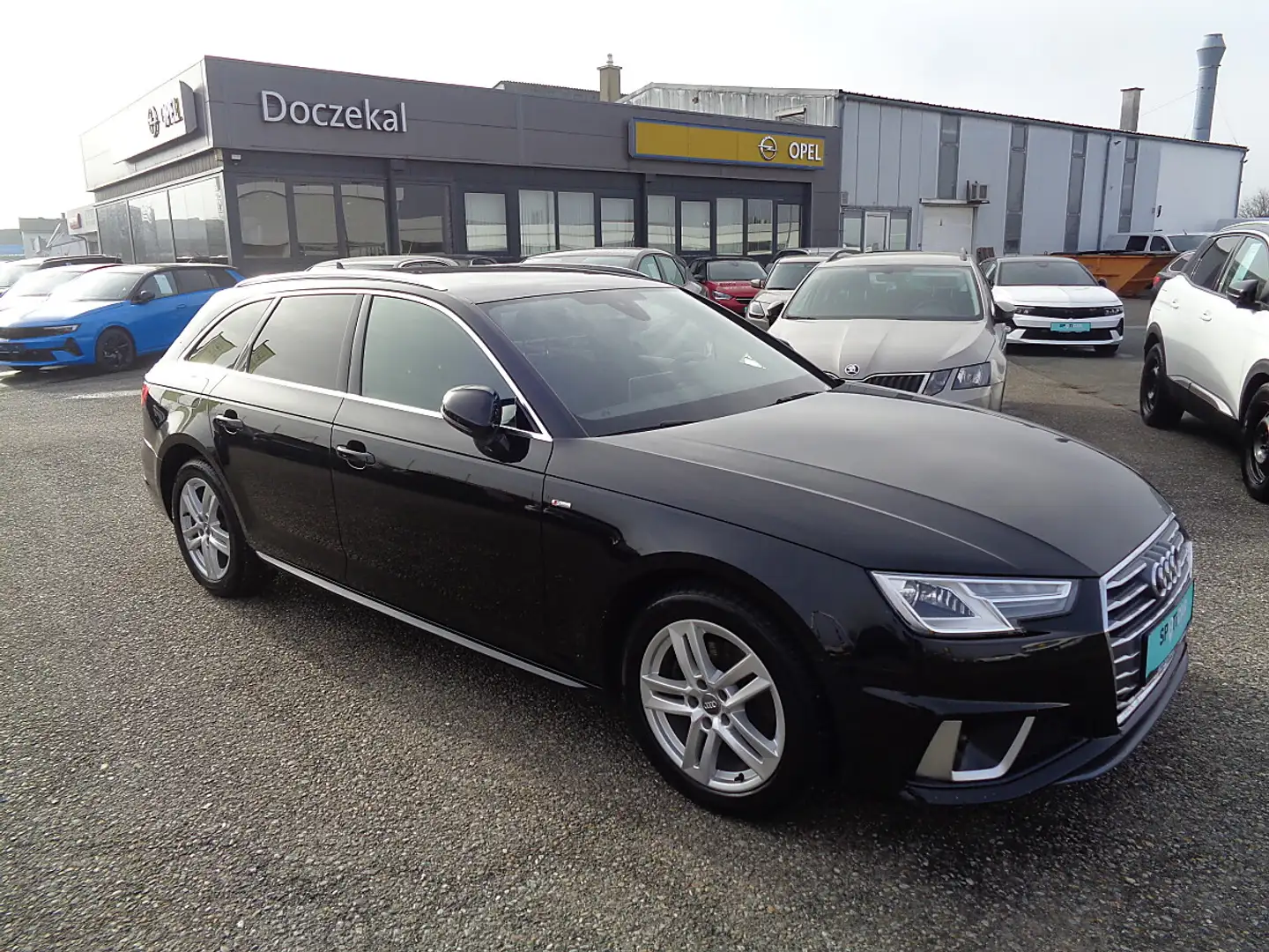 Audi A4 Avant 2,0 TDI Sport S-tronic S-line Schwarz - 1