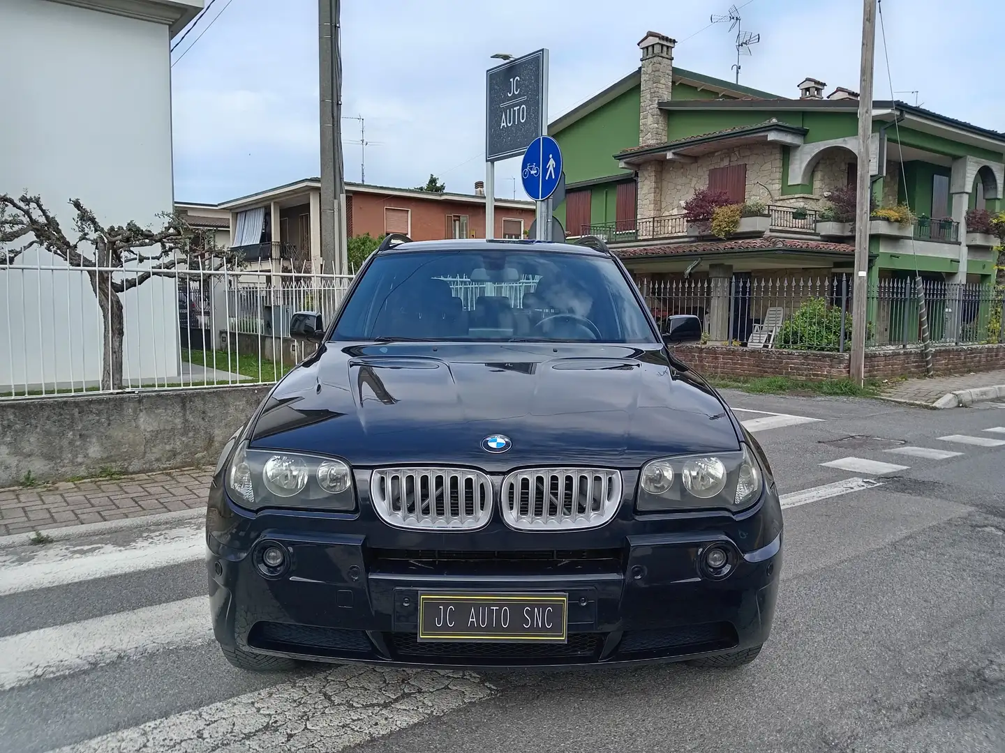BMW X3 2.0d MANUALE NAVI  INTERNI SPORTIVI Černá - 2