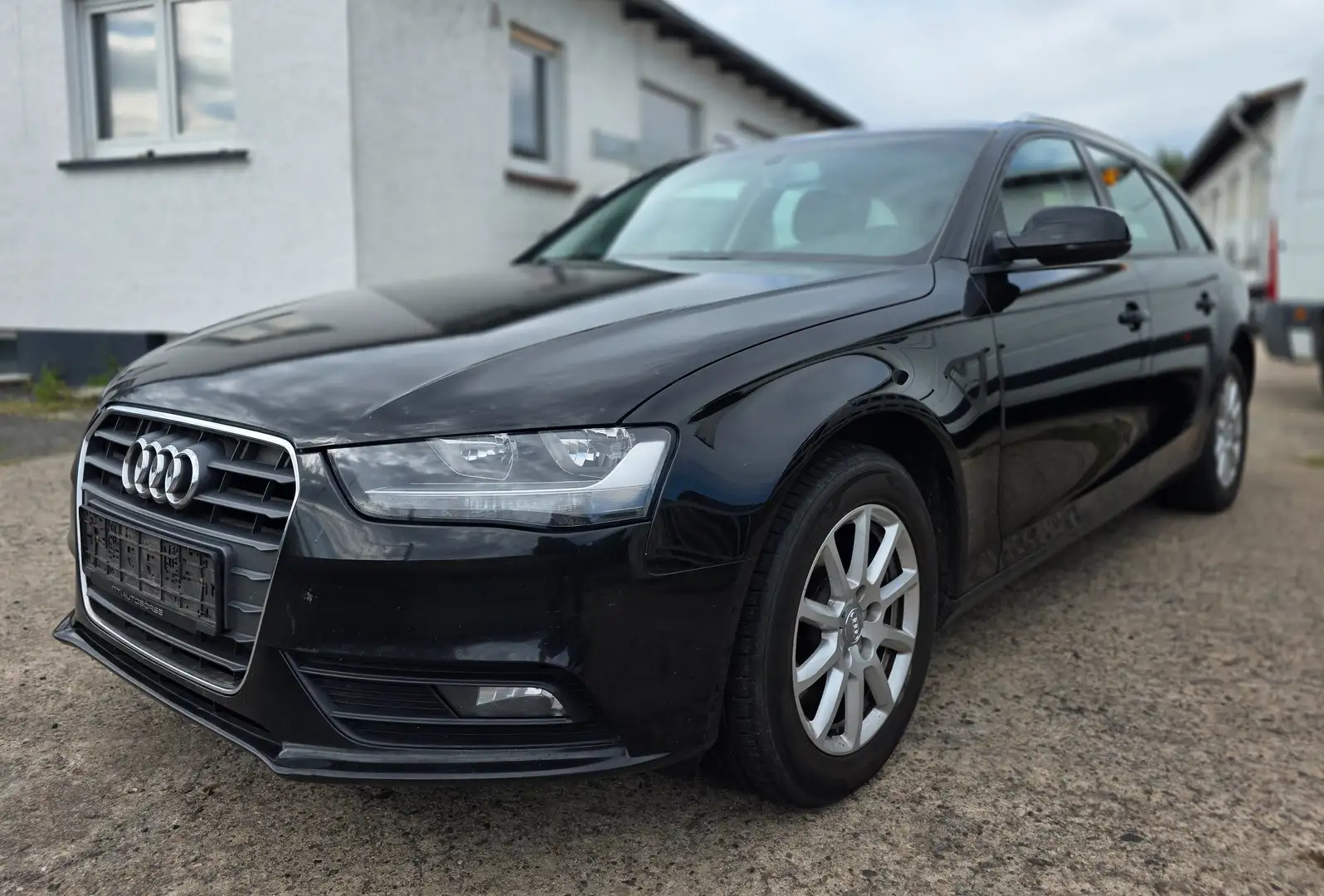 Audi A4 A4 Avant 2.0 TDI DPF Aut. TÜV 07/2026 Noir - 1