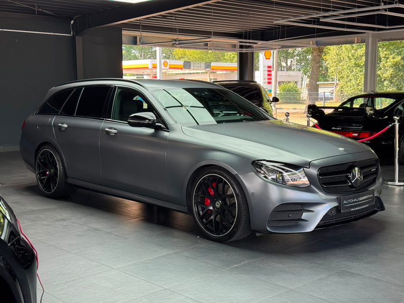 Mercedes-Benz E 400 d 4Matic/AMG-LINE/T-MODELL/MAGNO — photo 5