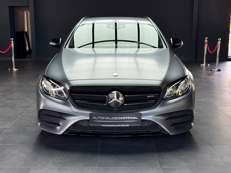 Mercedes-Benz E 400 d 4Matic/AMG-LINE/T-MODELL/MAGNO — photo 3