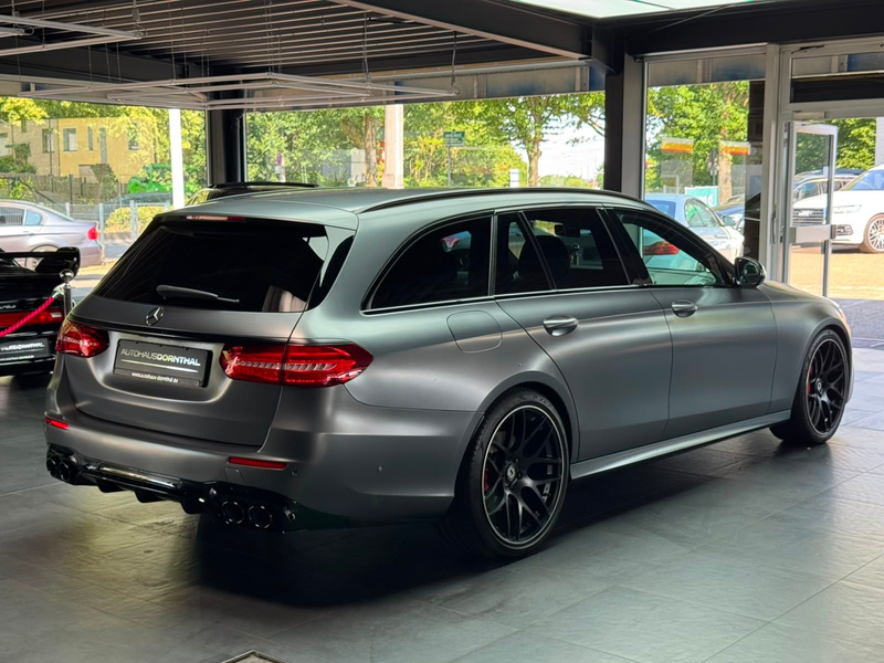 Mercedes-Benz E 400 d 4Matic/AMG-LINE/T-MODELL/MAGNO — photo 7