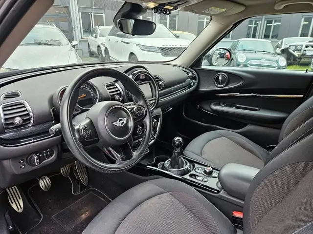 Mini Clubman view 7