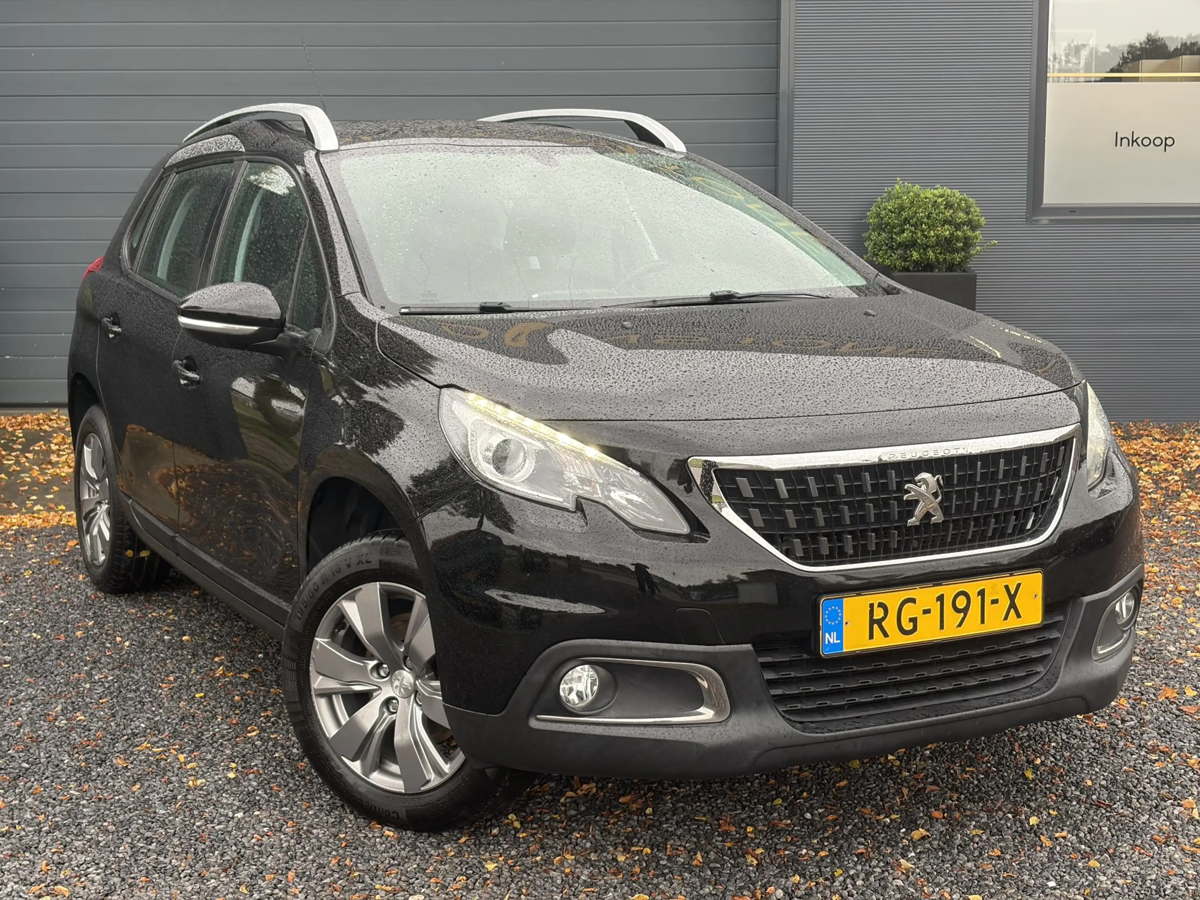 Peugeot 2008 1.2 PureTech Blue Lion ✓D-riem vv in 06-2023✓Pano✓ — photo 2