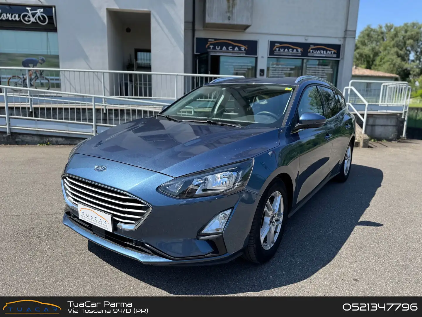 Ford Focus Business 1.0 EcoBoost Blauw - 1
