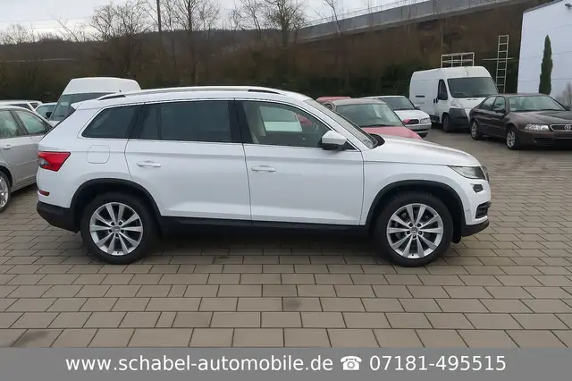 Skoda Kodiaq Style 4x4 2.0TSI DSG NAVI AHK LED 7-Sitze