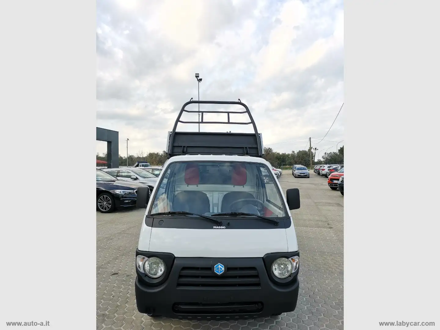 Piaggio Quargo QUARGO CASSONE RIBALTABILE Bianco - 2