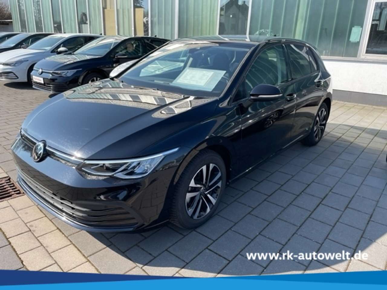Volkswagen Golf 2021 — VIII 1.5 TSI UNITED NAVI LED Keyless ACC Fernlicht