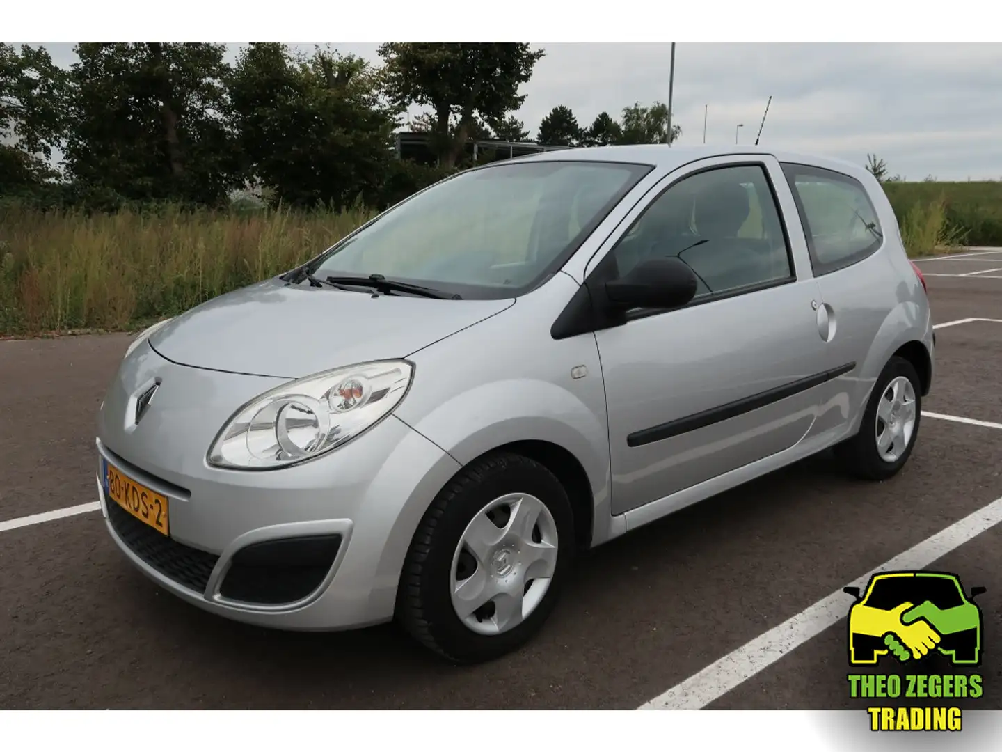 Renault Twingo 1.2 Authentique met slechts 137.949 km !! Grijs - 1