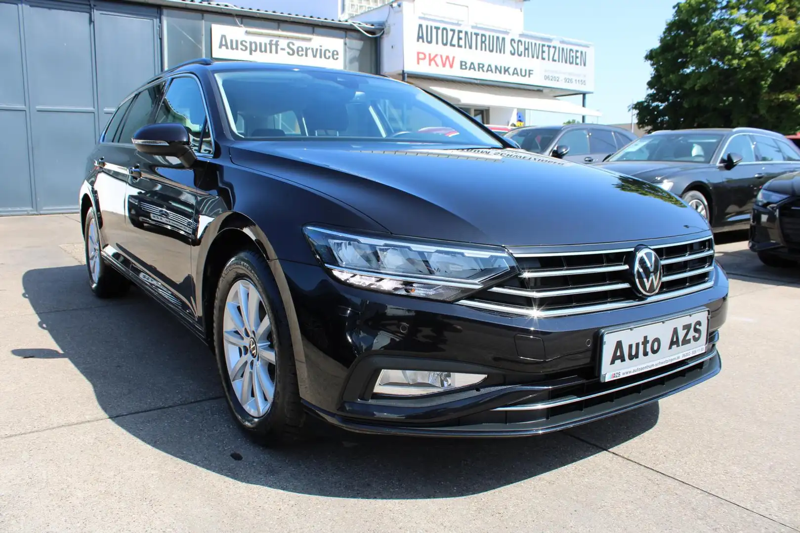 Volkswagen Passat Business/1.Hd/ACC/AUTOMATIK/NAVI/CAM/PDC Black - 1