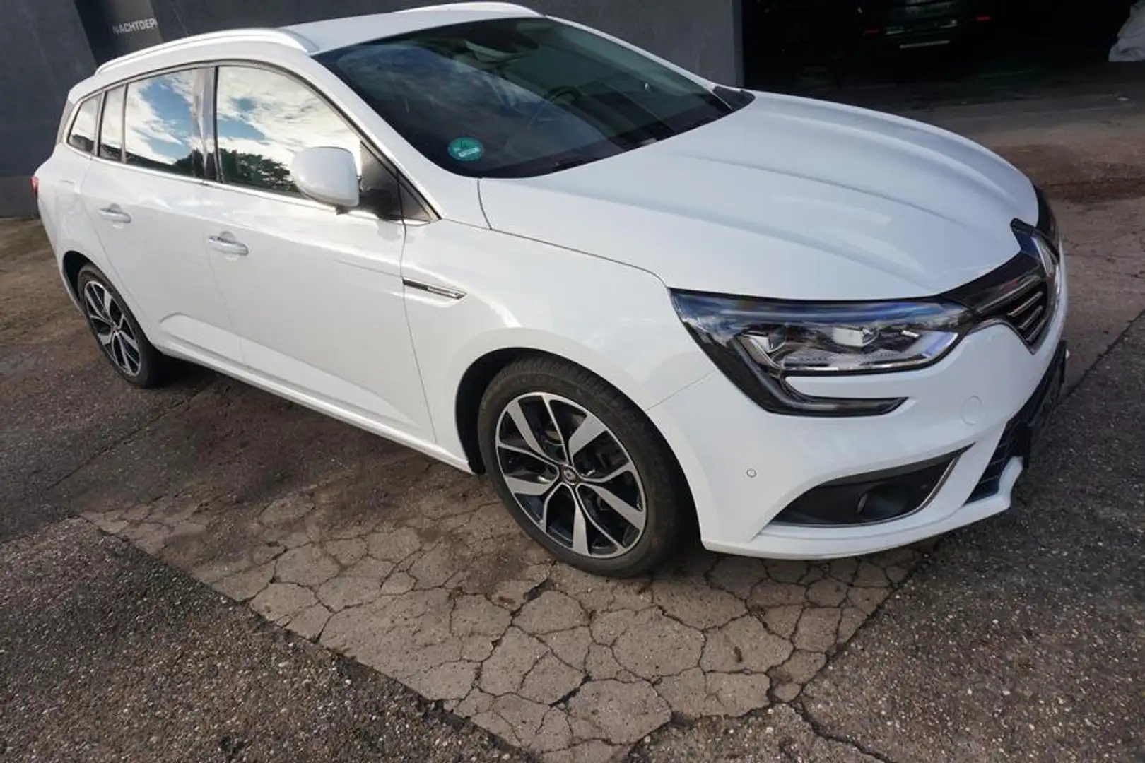 Renault Megane BOSE-Edition Weiß - 1