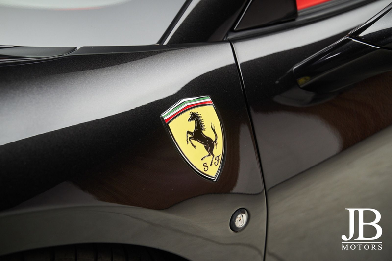 Ferrari F8 Spider Carbon Lift LED Racing Seats Akrapovic — photo 10