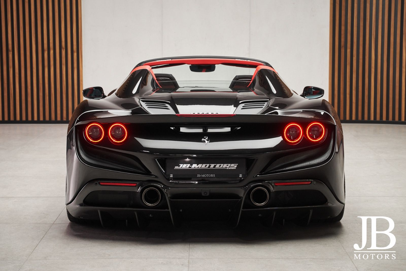 Ferrari F8 Spider Carbon Lift LED Racing Seats Akrapovic — photo 15