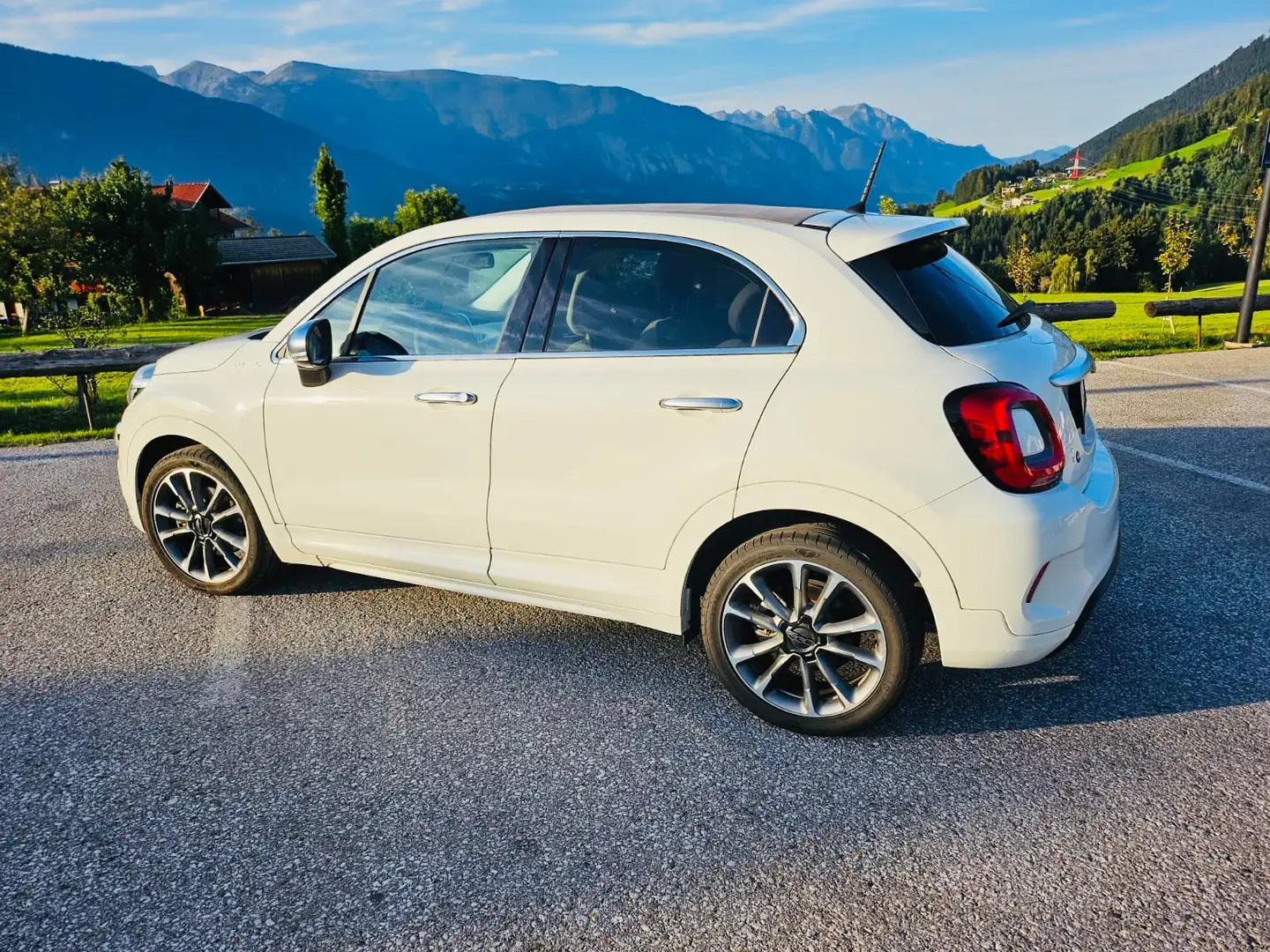 Fiat 500X 500X Hybrid 130 7-Gang DCT Dolcevita Weiß - 2