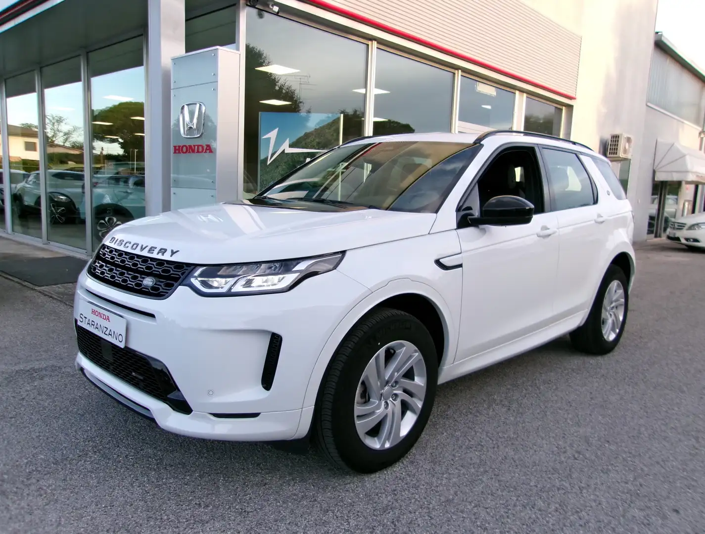 Land Rover Discovery Sport Discovery Sport 2.0d td4 mhev R-Dynamic HSE awd Bianco - 2