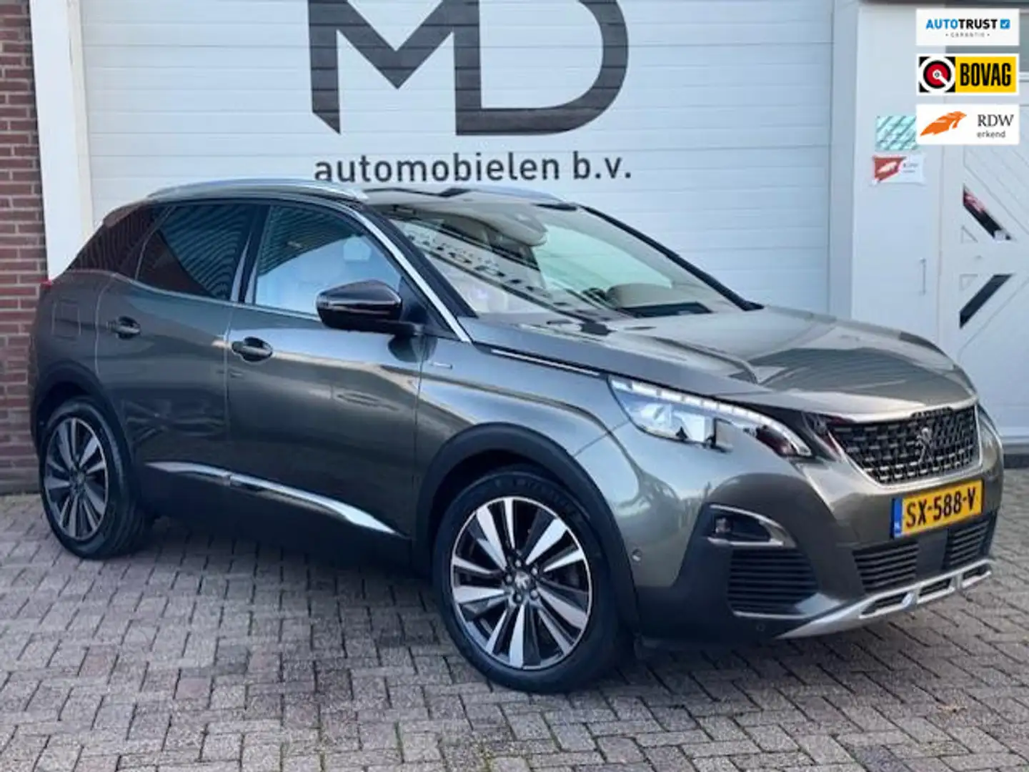 Peugeot 3008 1.2 GT Line - 1e eigenaar - Dealer onderhouden Gris - 1