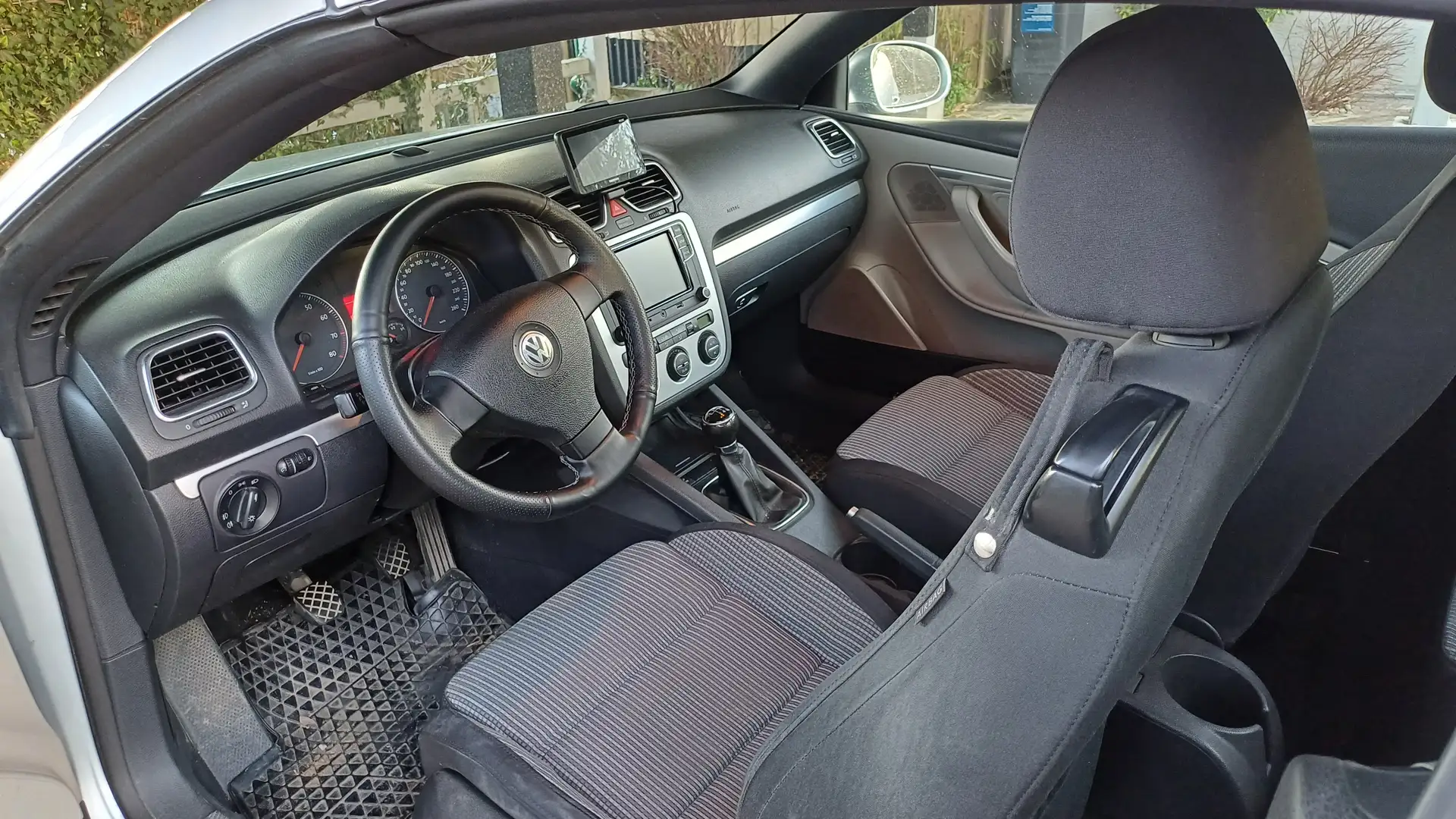 Volkswagen Eos Eos 1,4 TSI Silber - 2