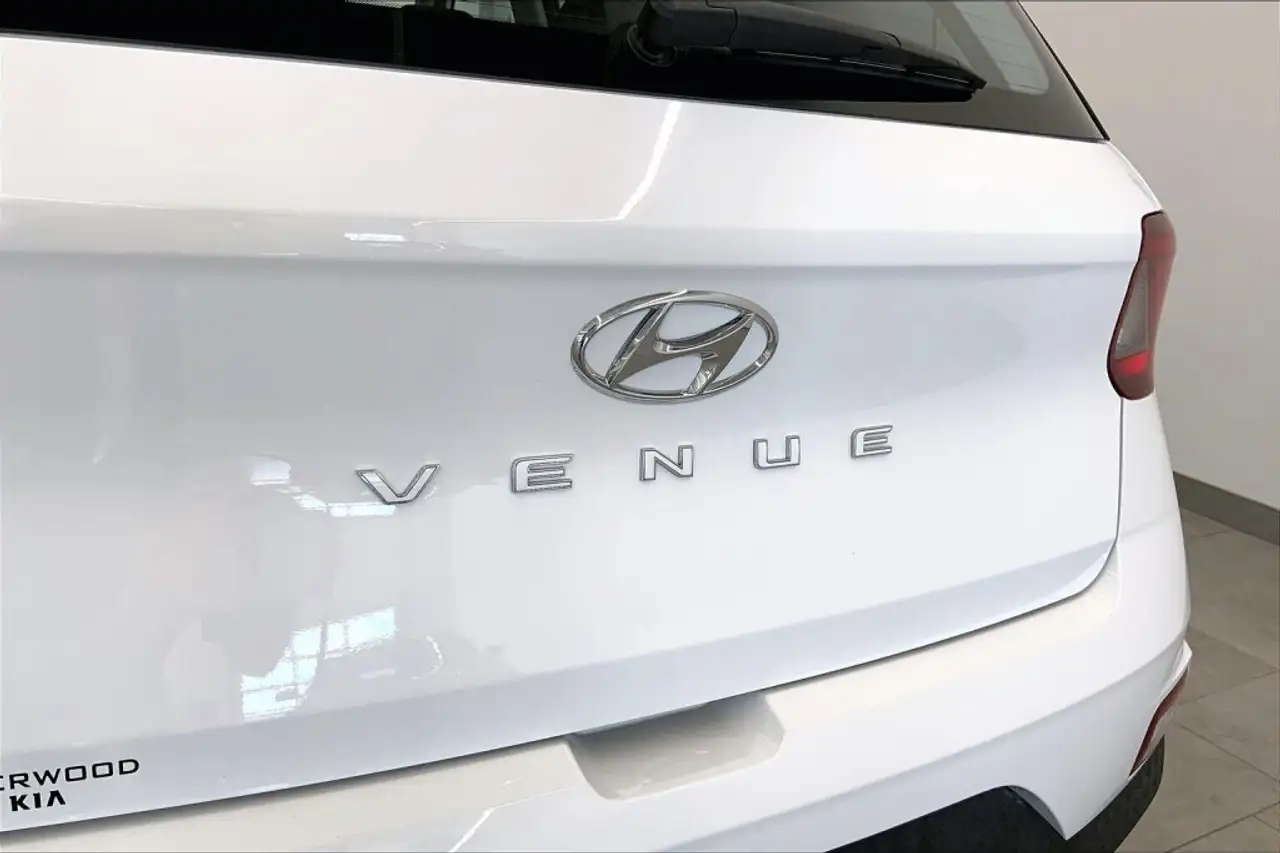 Hyundai Venue снимка Hyundai Venue