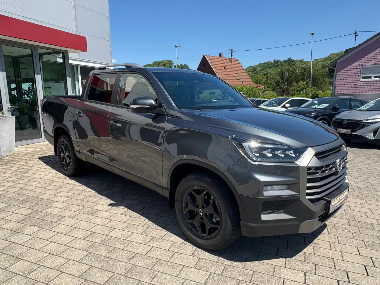 KGM Musso Grand 2.2D Black Line 4WD Autom. Grau - 2