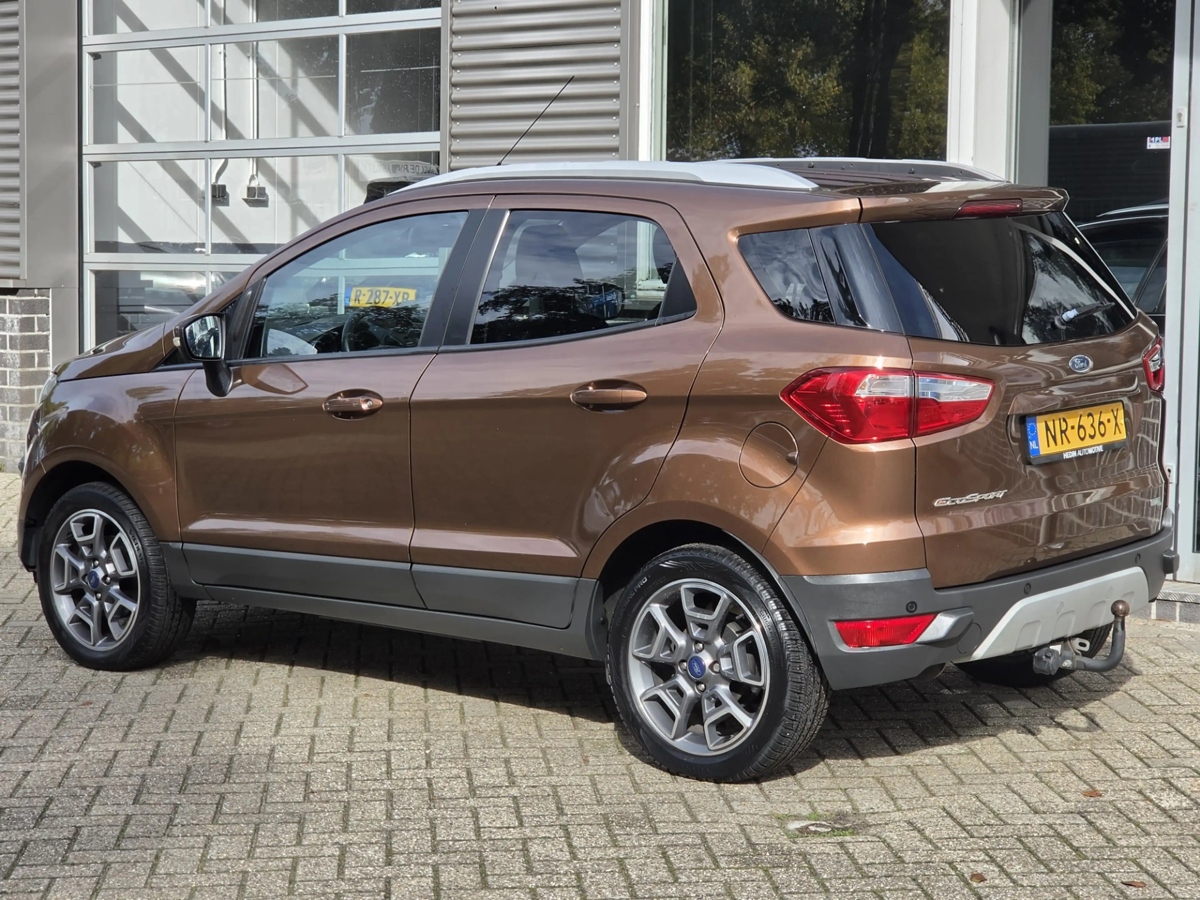 Ford EcoSport 1.0 EcoBoost Titanium Dealer Onderhouden — photo 4
