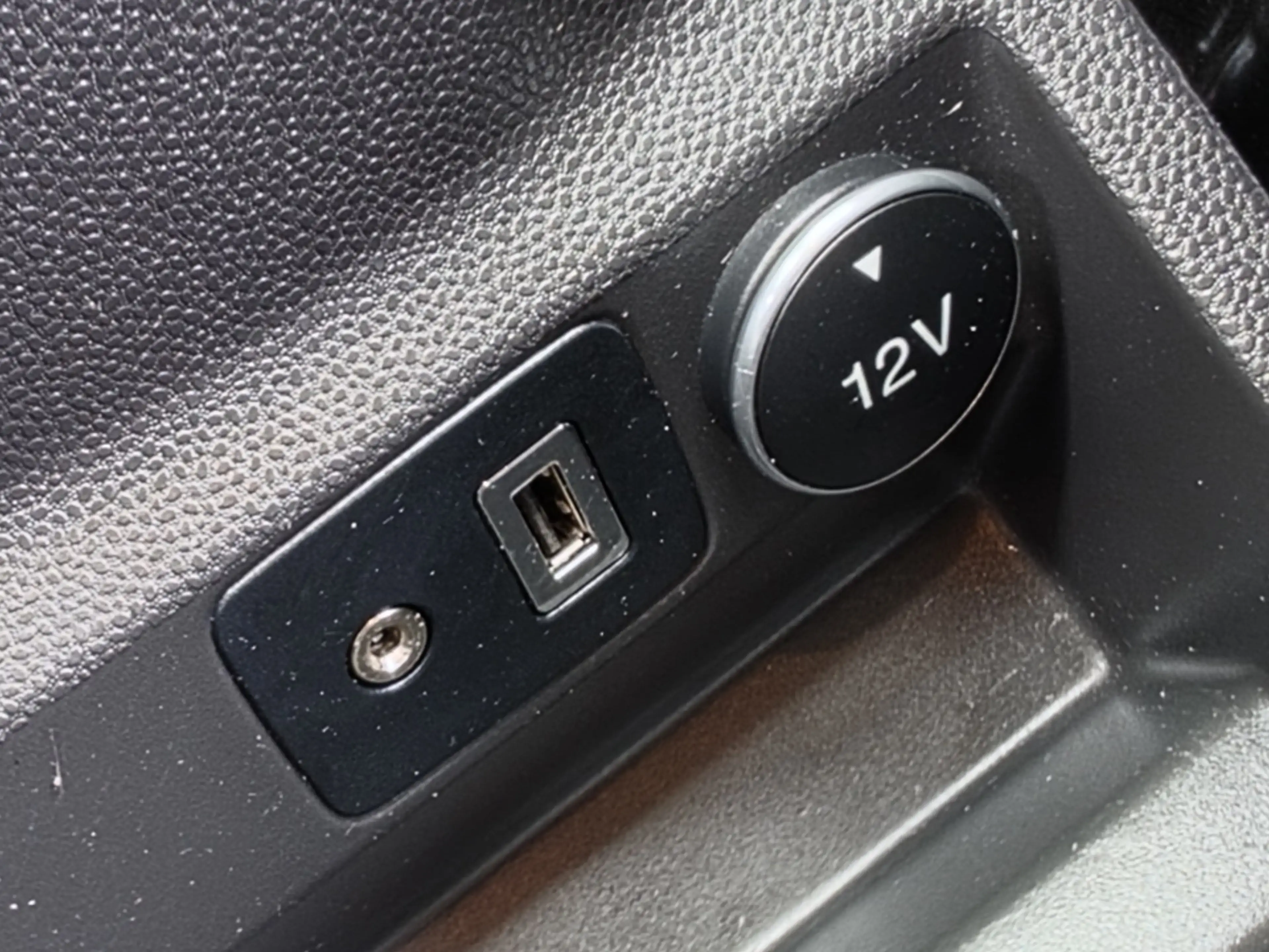 Ford EcoSport 1.0 EcoBoost Titanium Dealer Onderhouden — photo 15
