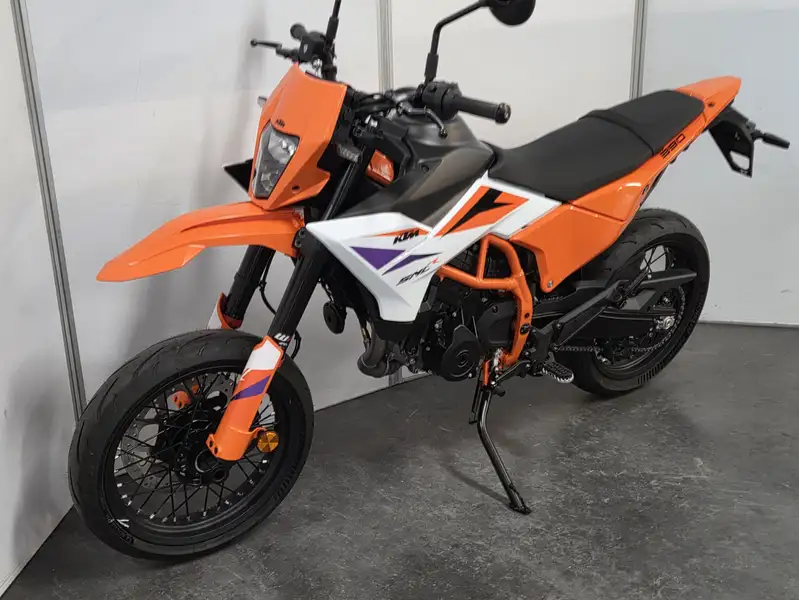 KTM 390 SMC R - foto 6