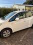 Hyundai iX20 Diesel, 66kw, 1396cc White - thumbnail 2