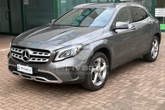 Mercedes-Benz GLA 200 GLA 200 d Automatic Sport