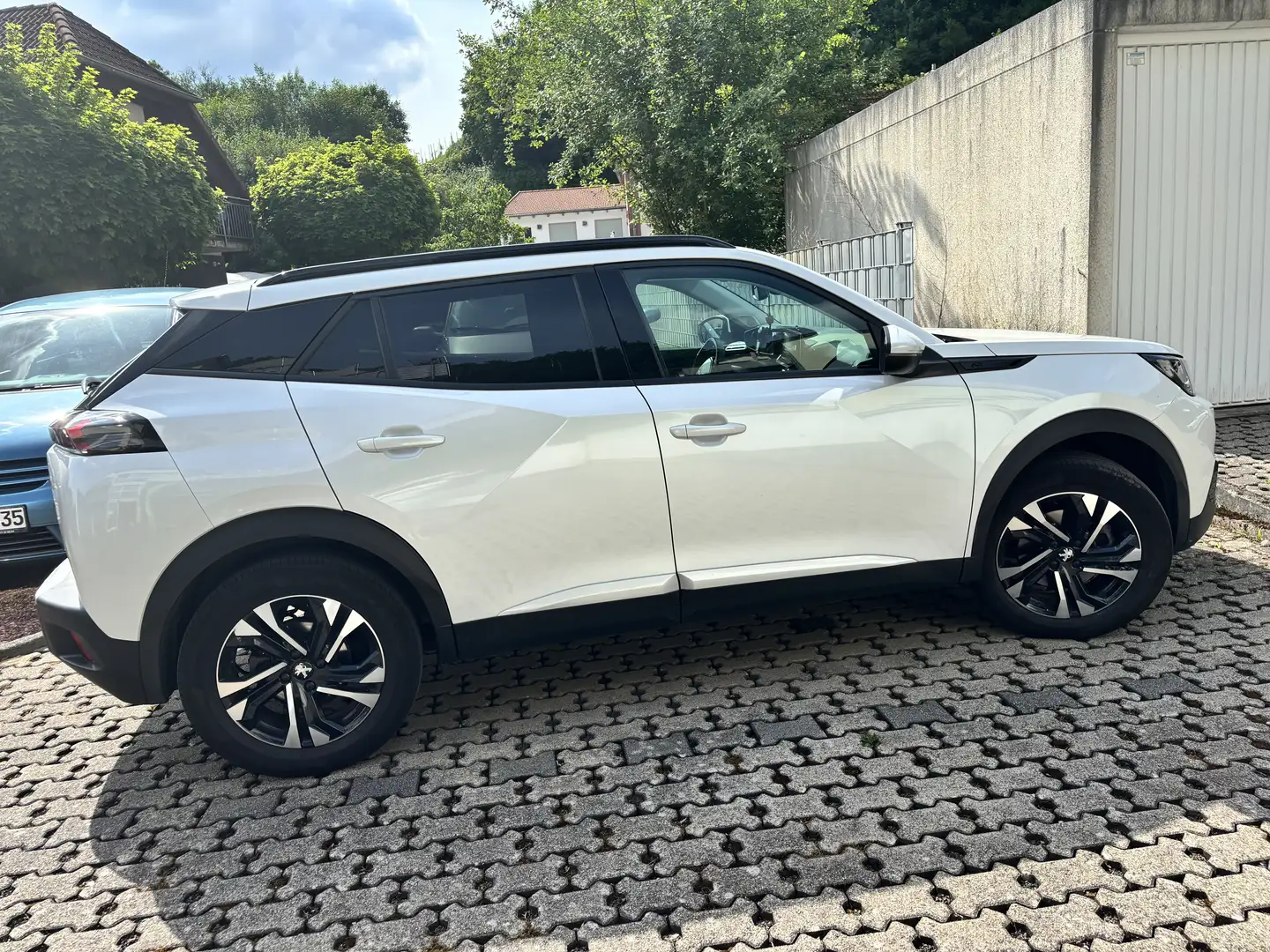 Peugeot e-2008 2008 Elektro Allure Pack - 1