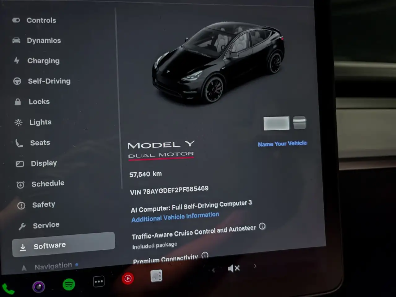 Tesla Model Y снимка Tesla Model Y