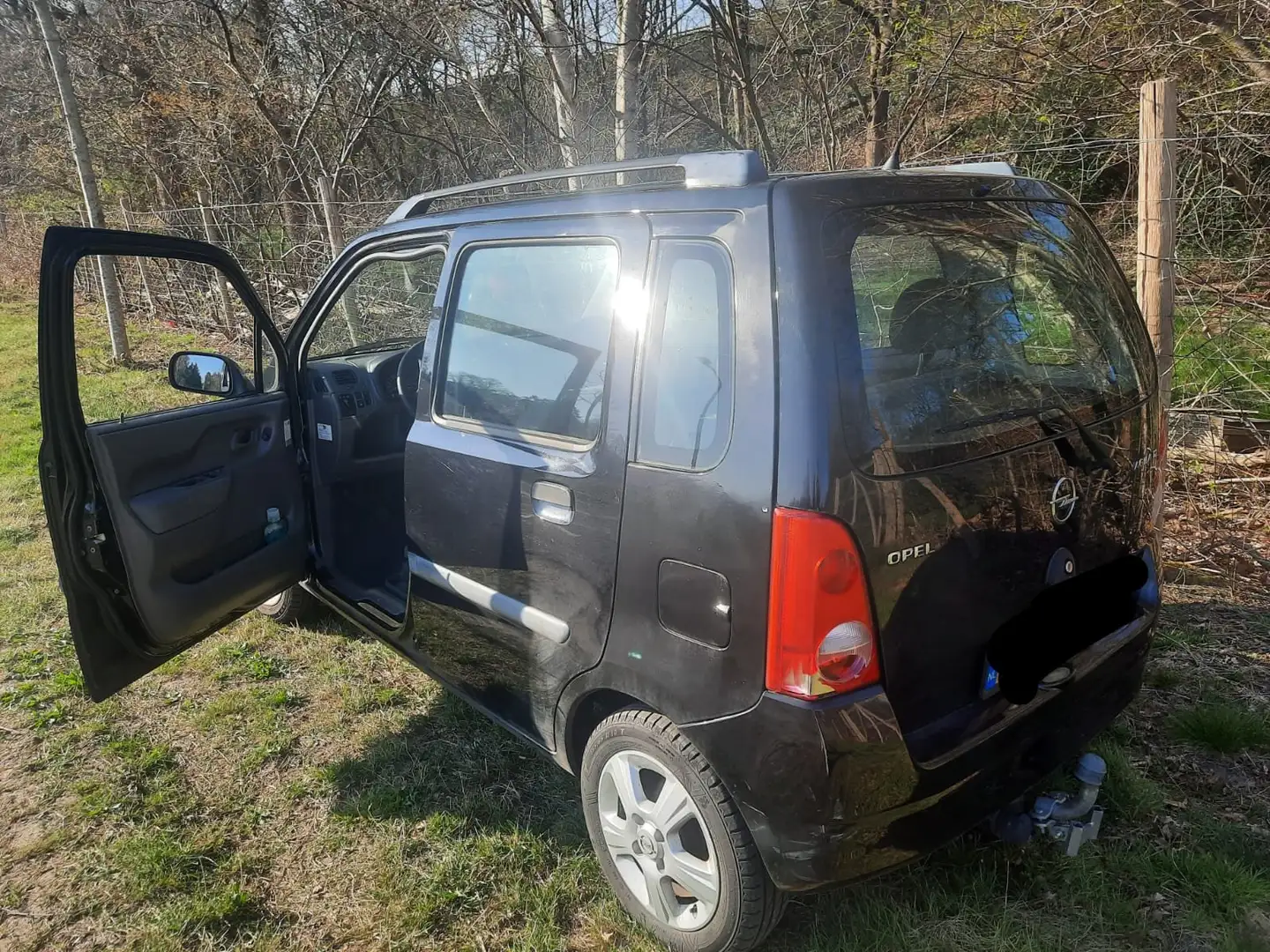 Opel Agila 1.2-16V+Comfort Zwart - 2