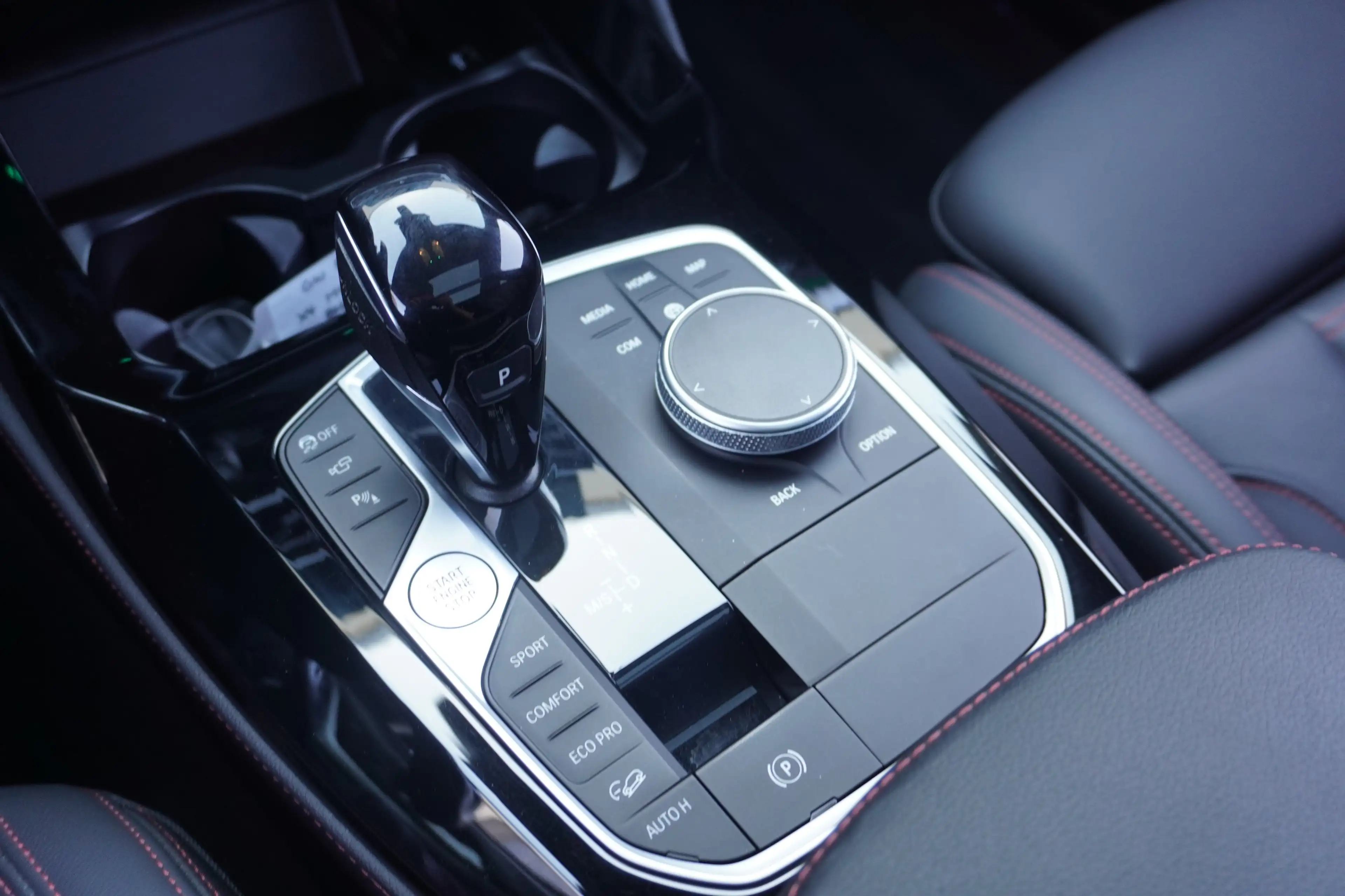 BMW X4 M 40d — photo 14