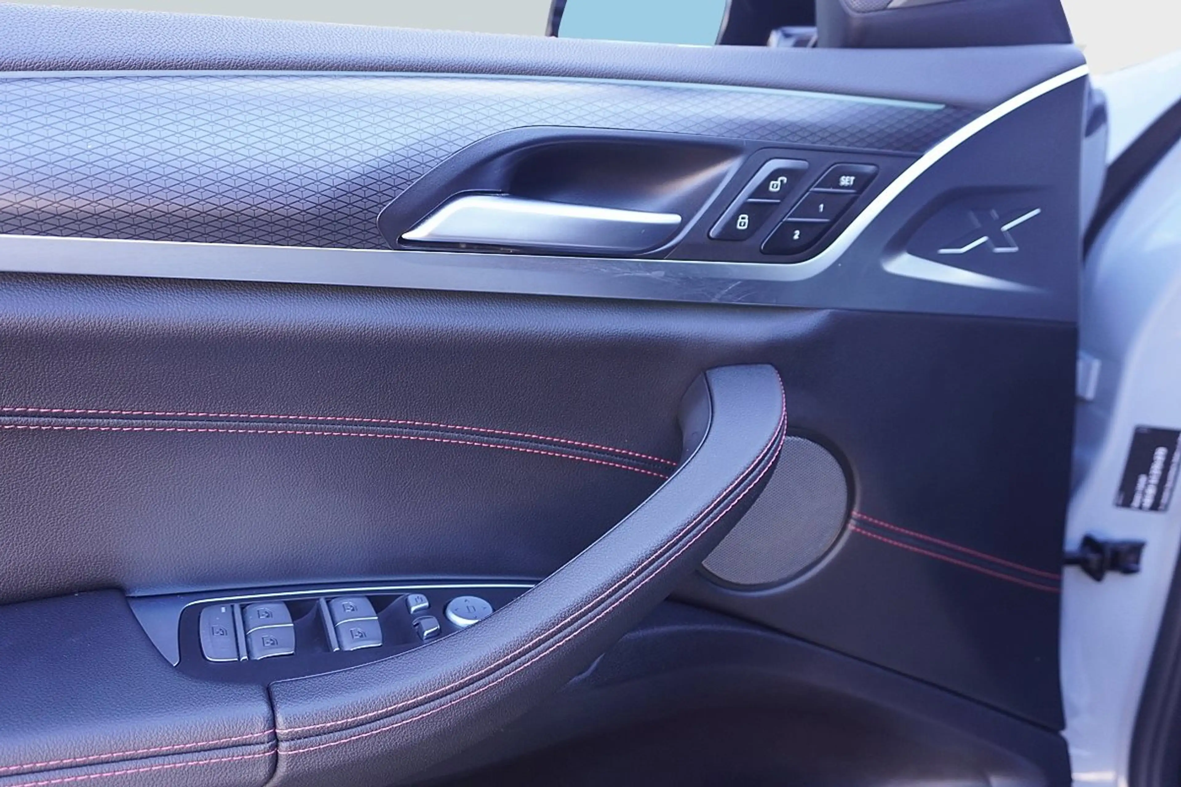 BMW X4 M 40d — photo 6