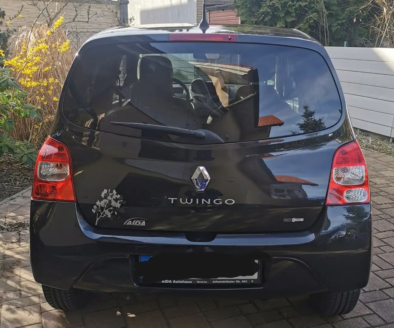 Renault Twingo 1.2 LEV 16V 75 Night & Day Schwarz - 2