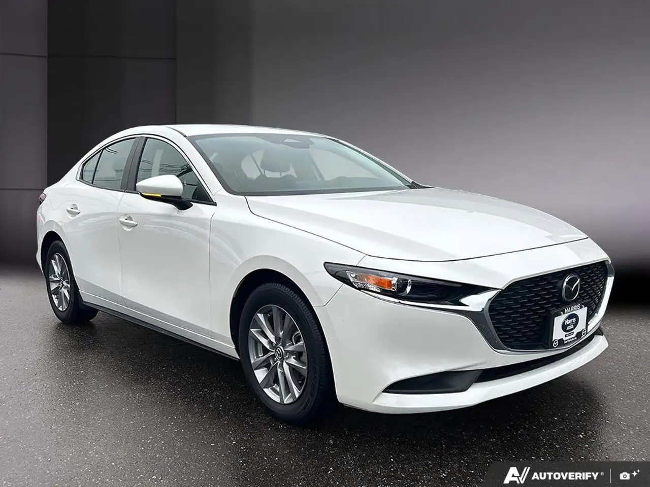 Mazda 3 снимка Mazda 3
