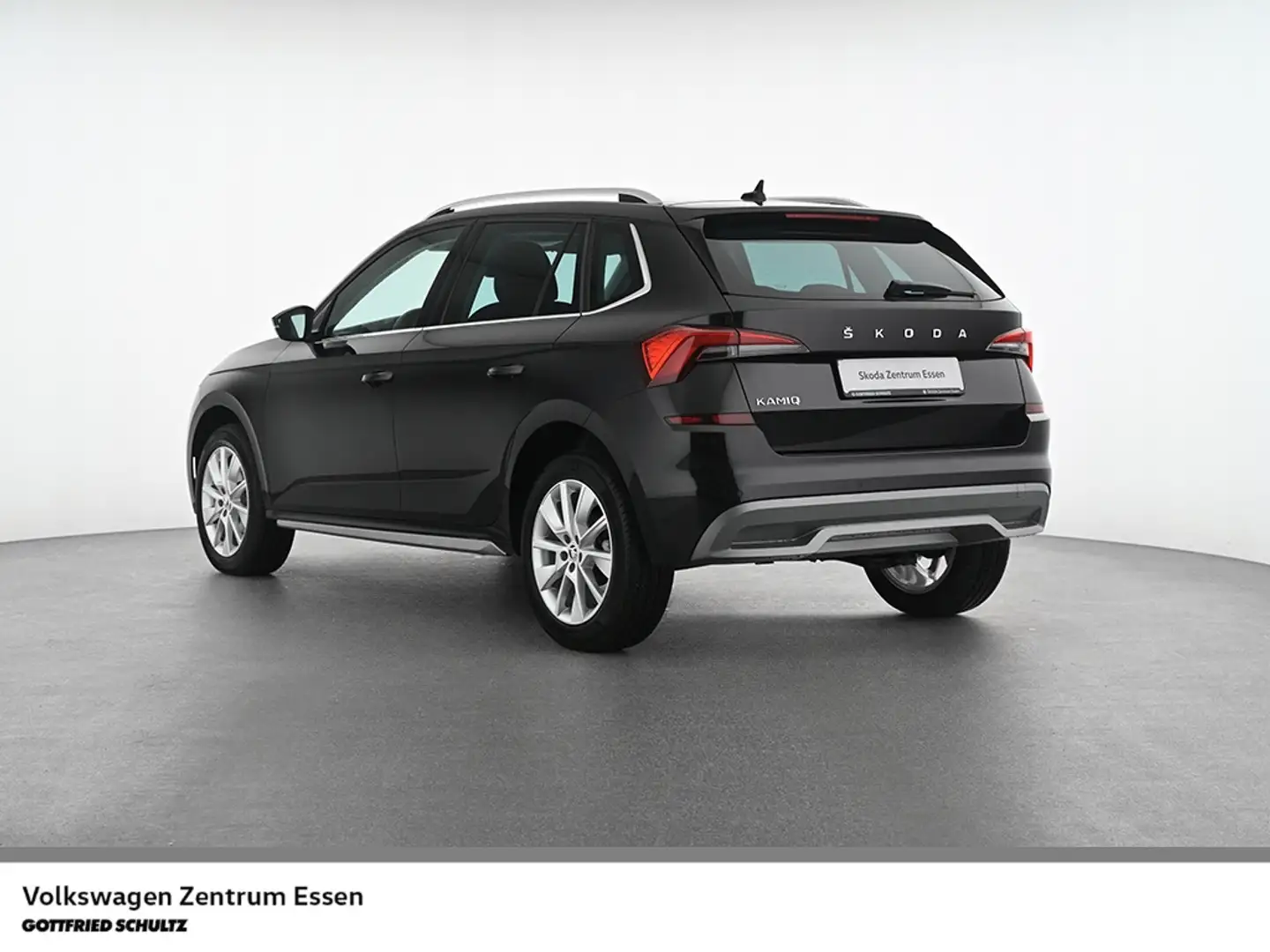 Skoda Kamiq Style TSI DSG LED SHZ PDC Schwarz - 2