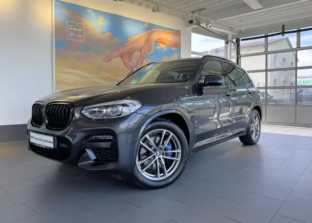 BMW X3 M xDr.30e M SPORT HUD+KOMF+DAB+HIFI+LED+AL+19*
