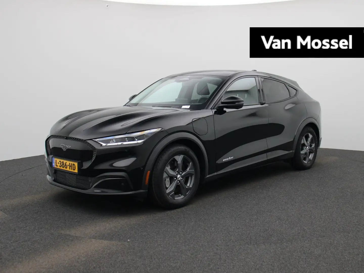 Ford Mustang Mach-E RWD 75 kWh | Navigatie | Stoelverwarming | Elektri Nero - 1