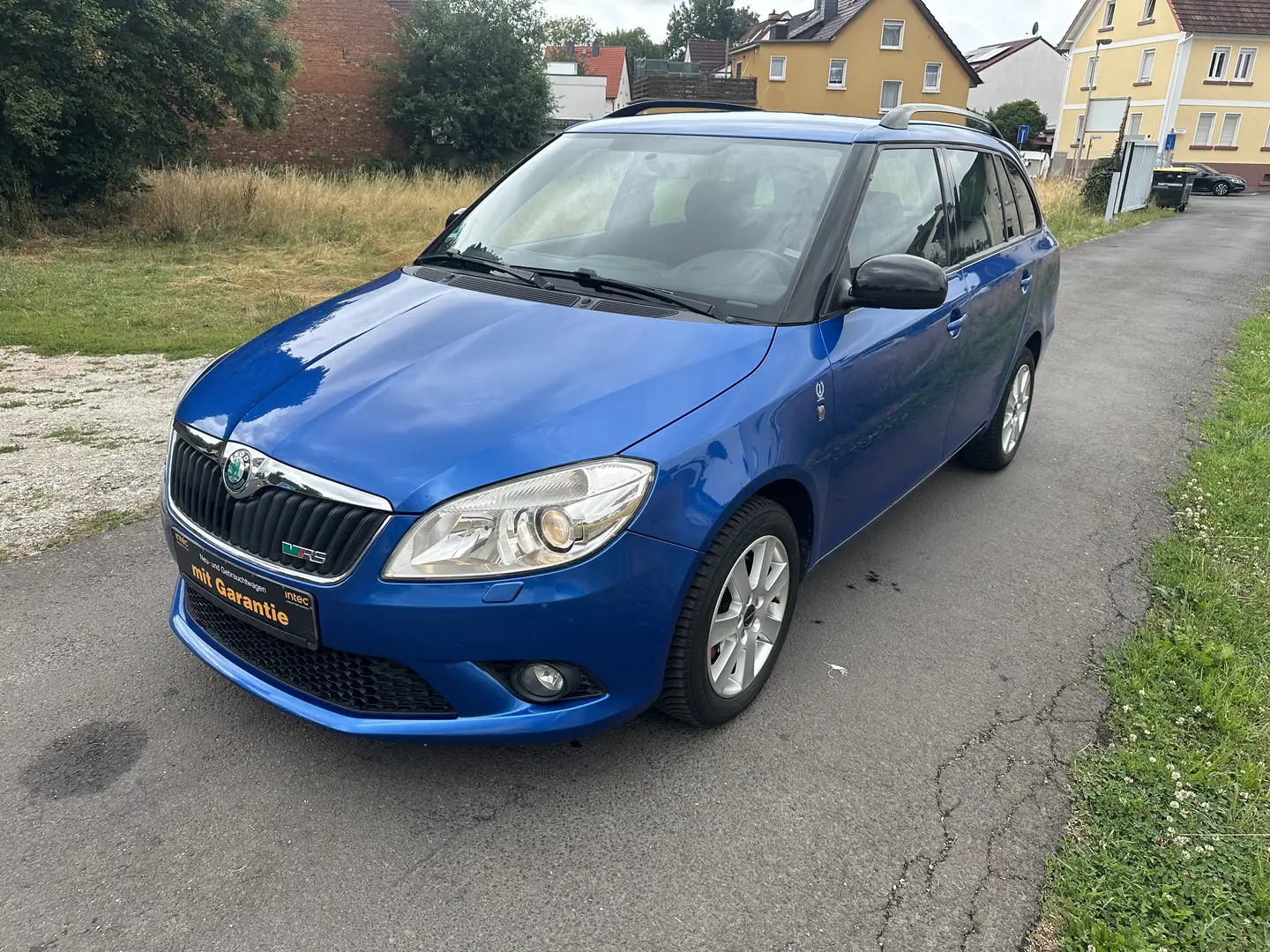 Skoda Fabia RS*2.Hand*Tempomat*PDC*SHZ*Navi*GARANTIE*HU/AU NEU Bleu - 1